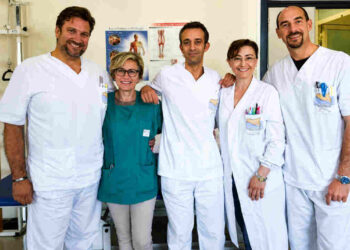 Equipe dell'Unità di Medicina Fisica e Riabilitazione dell'ospedale di Comiso durante il XII Congresso Regionale SIMFER 2016.