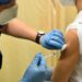 Covid, in Italia oltre 731 mila vaccinati