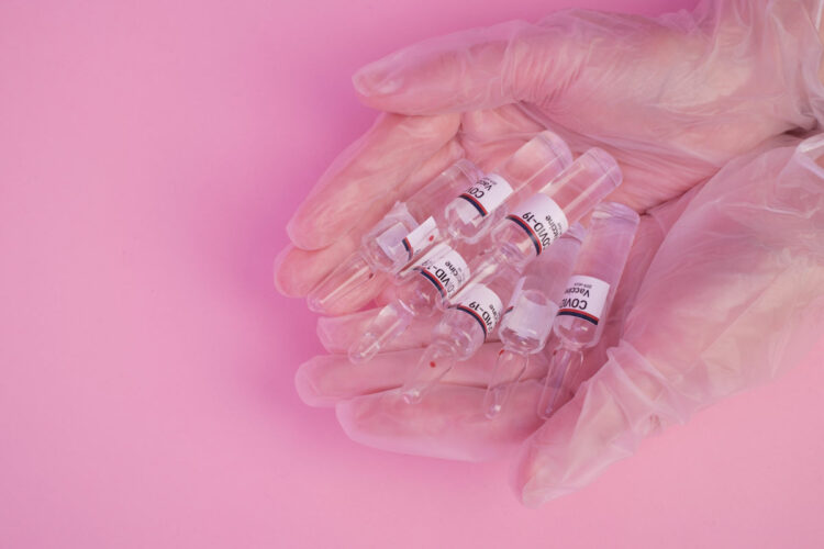 Covid Italia e ritardi vaccino: è inaccettabile