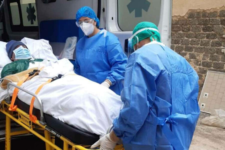 Covid, i sintomi più comuni nei pazienti prima del ricovero