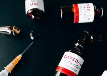 Vaccino Pfizer: meno dosi in alcune Regioni