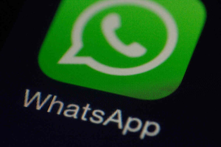 Whatsapp, fuga di utenti: rinvio regole privacy