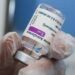 Vaccino Covid, possibile usare Astrazeneca fino a 65 anni
