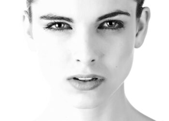 Regole e trucchi per ottenere una pelle luminosa