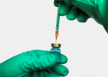 Varianti Covid in Italia, Rezza: preoccupa quella inglese