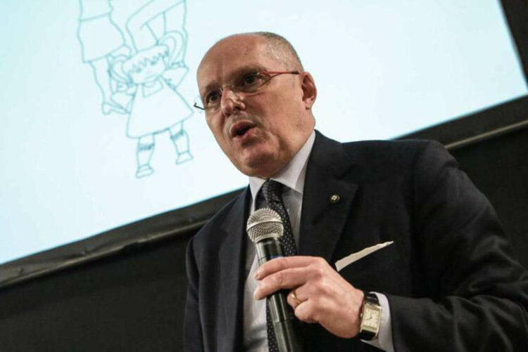 Covid, Ricciardi: serve lockdown, scienziati devono dire verità