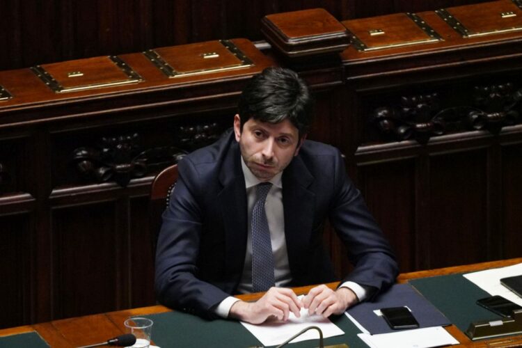 Covid, Speranza: prossime settimane non saranno facili