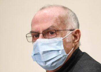 Vaccino AstraZeneca, Ema chiarirà ogni dubbio