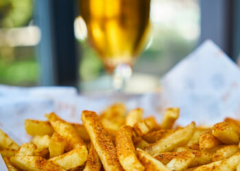 Alimentazione, occhio ai cibi processati: fanno ingrassare