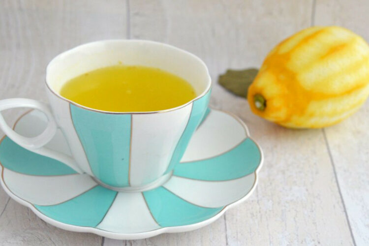 Canarino, acqua e buccia di limone fa bene alla salute?