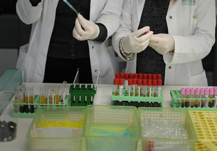 Covid, variante rarissima a Varese: secondo caso al mondo