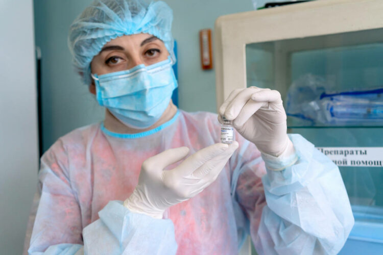 Vaccino Sputnik sarà prodotto in Italia: dosi in Brianza