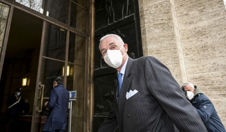 Vaccino, Aifa: In arrivo 17 milioni di dosi Pfizer e 7-10 milioni J&J
