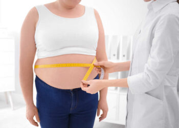 Obesità e Covid 19, rischio maggiore per giovani: lo studio