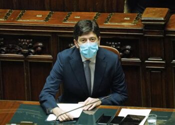 Esami e terapie gratis per guariti da forma grave Covid