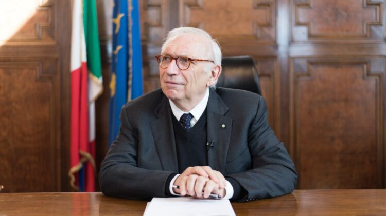 Bianchi: Assumeremo 70 mila docenti, poi un concorso all'anno
