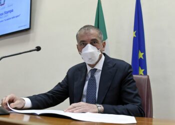 Covid, Costa: Così immunità di gregge già a settembre