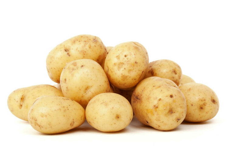Patata: 11 usi delle patate per pulire che non conoscevi
