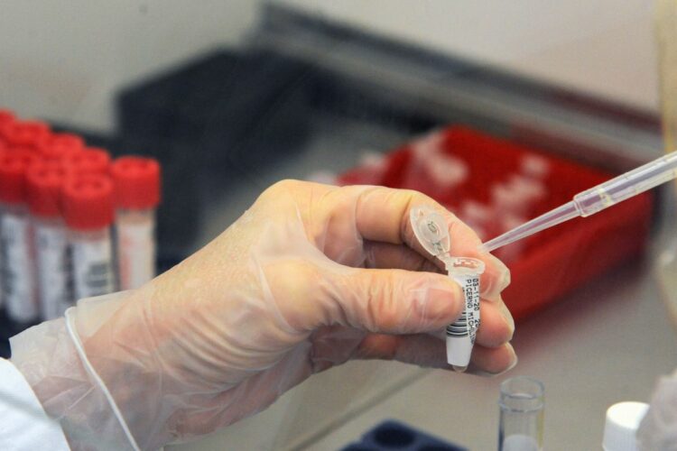 Virus Covid: in arrivo cinque nuove terapie per la cura del Coronavirus
