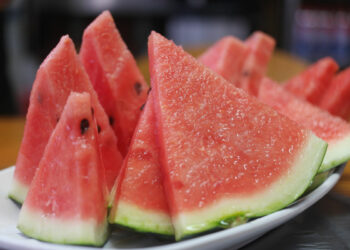 Dieta dell'anguria: cosa mangiare a colazione, pranzo e cena