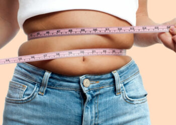 Pancia e stomaco gonfi: ecco i cibi da evitare