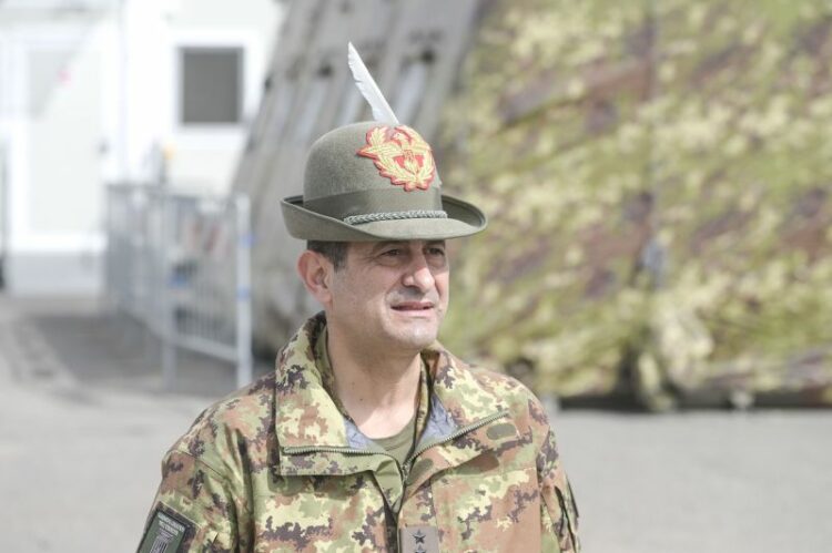 Figliuolo: Sui vaccini nessun ritardo, ora andare spediti