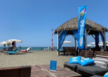 Turismo, con Bancomat Pay nascono i lidi cashless