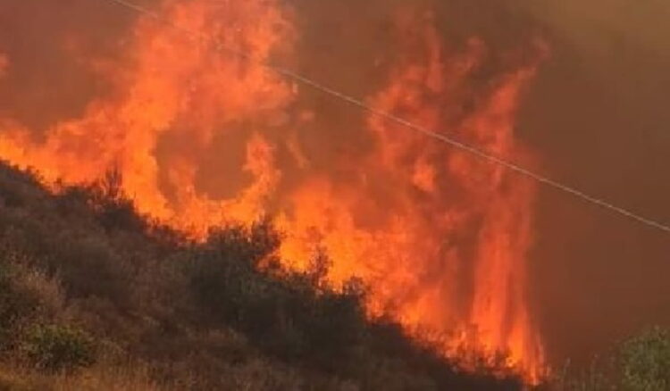 incendio acate