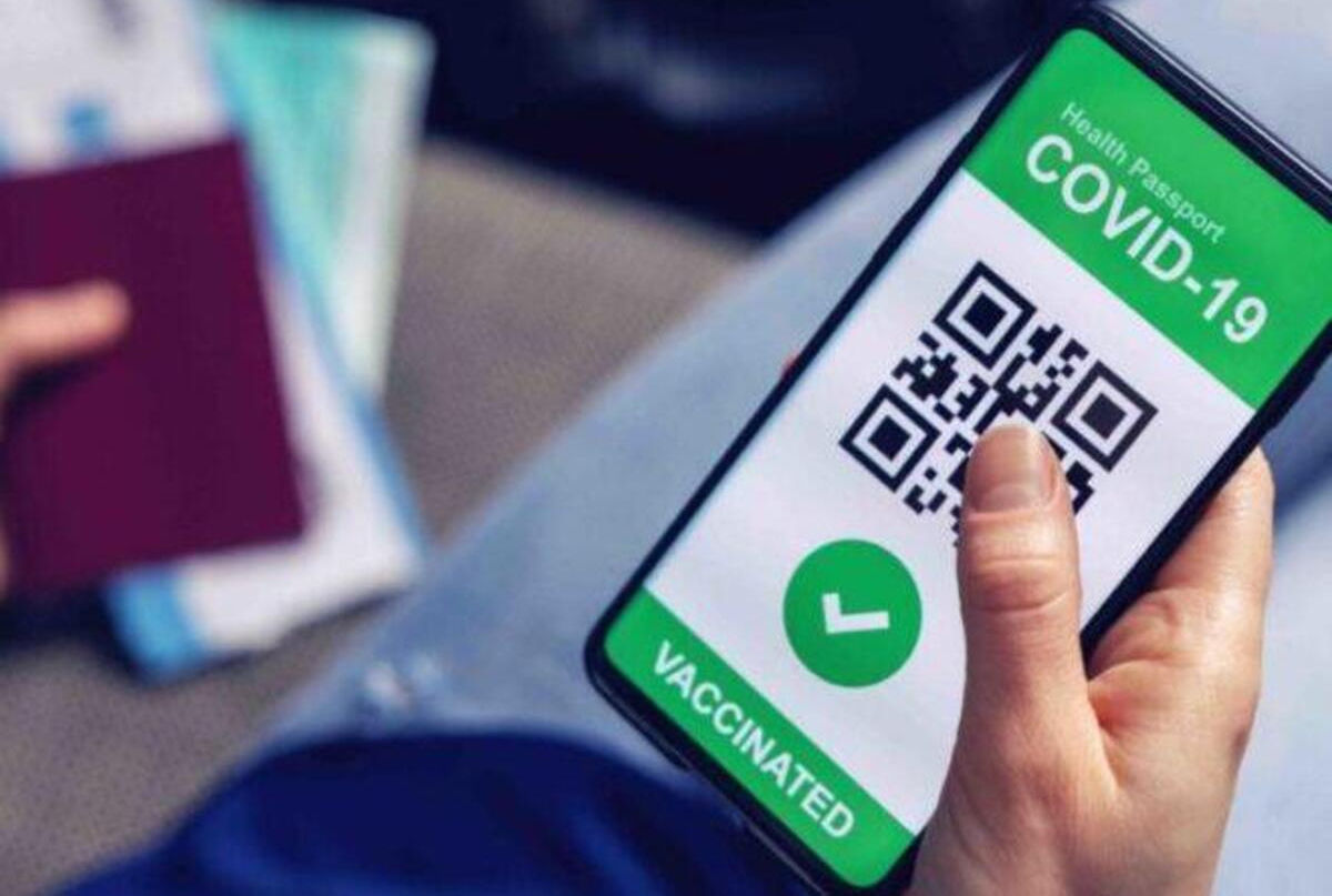 Green pass obbligatorio, zona gialla e stato di emergenza: ecco le nuove regole