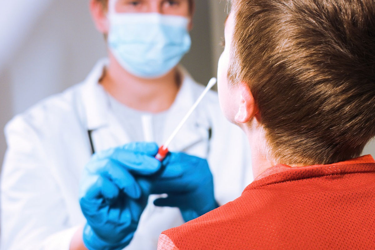 Il Covid 19 corre nel Ragusano, vicini a quota 2000: 3 morti non vaccinati