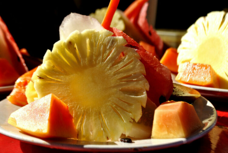 Dieta dell'ananas di agosto: ecco come perdere peso subito