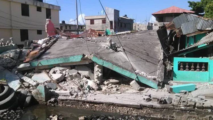 Terribile terremoto di magnitudo 7.2 ad Haiti: morti e danni