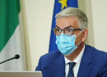 Covid, confermata la predominanza della variante Delta