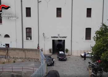 Lo portiamo in campagna e lo scanniamo come un vitello: le intercettazioni