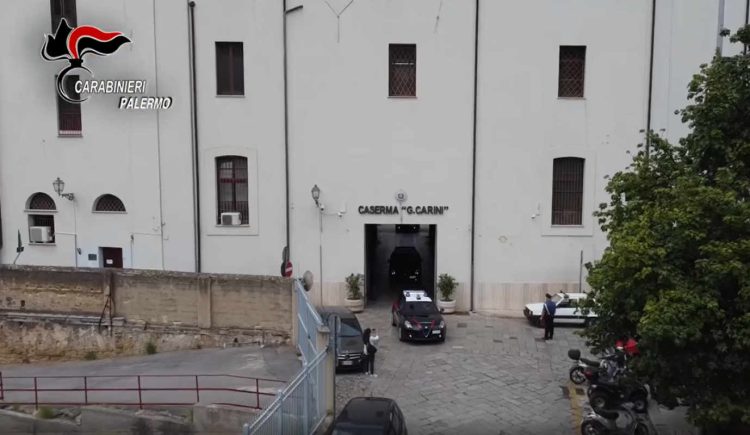 Lo portiamo in campagna e lo scanniamo come un vitello: le intercettazioni