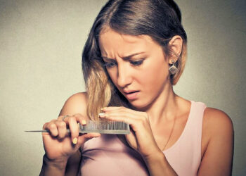 Caduta dei capelli in autunno, cosa fare per trattarli