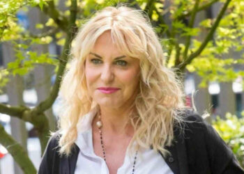 Dieta dimagrante di Antonella Clerici: cosa si mangia nella dieta Flachi