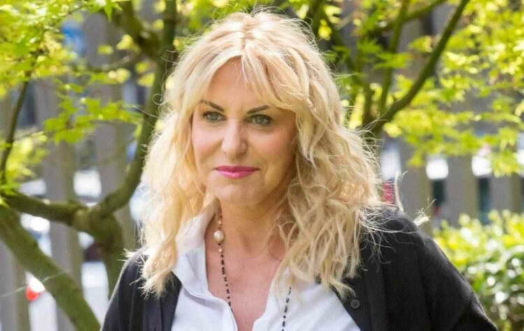 Dieta dimagrante di Antonella Clerici: cosa si mangia nella dieta Flachi