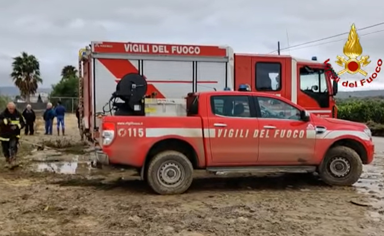 Forte maltempo in Sicilia, chiuse molte scuole: si cerca donna dispersa VIDEO