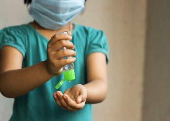 Covid Italia, Iss: forte aumento contagi in bambini tra 6 e 11 anni