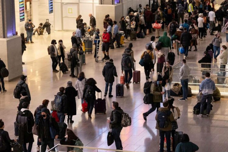 Variante Omicron e impennata contagi Covid, stato d'emergenza a New York