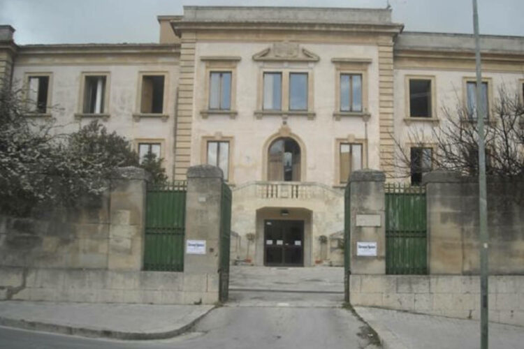 Ragusa, Casa Ospitalità E.C. Lupis a rischio chiusura. Gli interventi di Cgil-Cisl e del gruppo 5 stelle