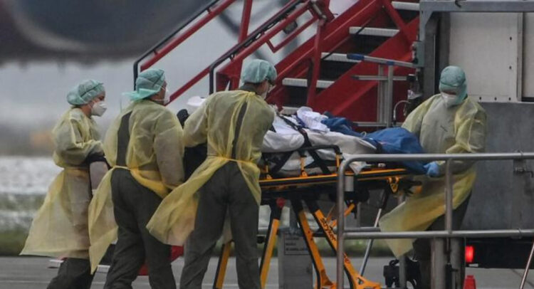 Covid, la variante Omicron è arrivata in Italia: diversi i casi in Europa