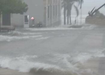 Marina di Ragusa sott'acqua, fiume di fango le immagini video