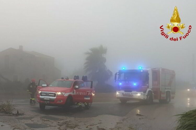 Tromba d’aria a Frigintini, casa devastata: le immagini impressionanti