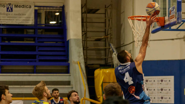 Virtus Kleb Ragusa batte Virtus Pozzuoli