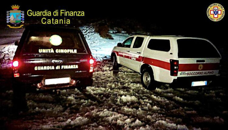 Tragedia sull’Etna: recupero escursionista da canalone, morto soccorritore