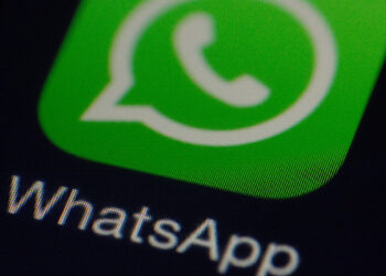 WhatsApp bloccato per aggiornamento: cosa fare