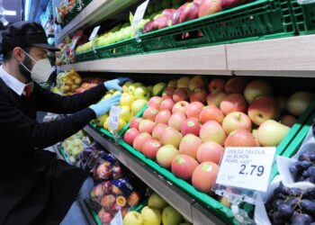 A ottobre in rialzo le vendite al dettaglio