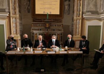 Il pensiero di Confucio “accessibile” con traduzione inglese e italiano